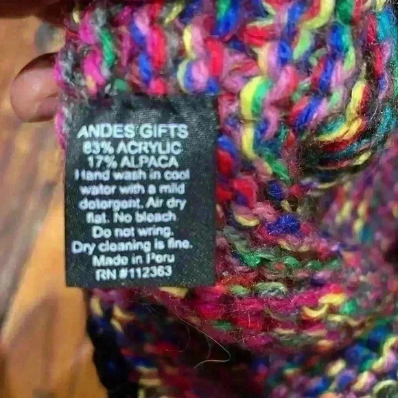 Andes Kids Fair Trade and Handmade acrylic and alpaca skull winter hat NWT - Picture 5 of 7